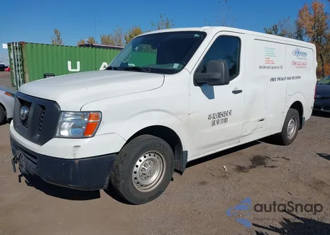 2015 Nissan Nv Cargo Nv1500 S V6 z USA, uszkodzony, nr VIN 1N6BF0KL8FN808409